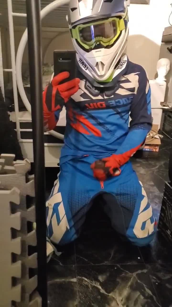 Video by @GearcoupleMtl