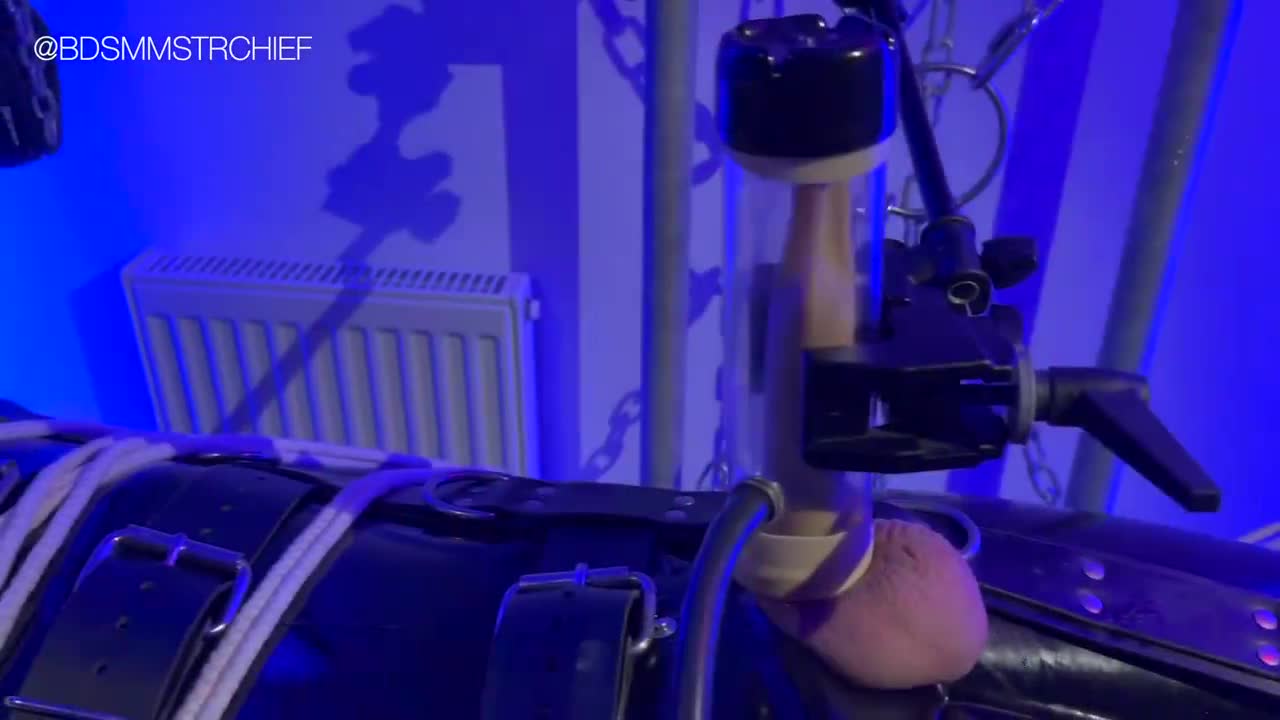 Video by @BDSMMSTRChief
