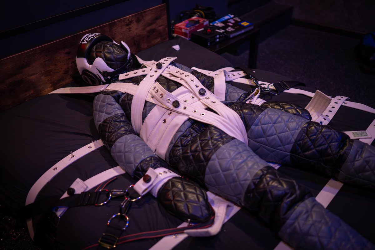 Photo by @ScubaPupWolfi