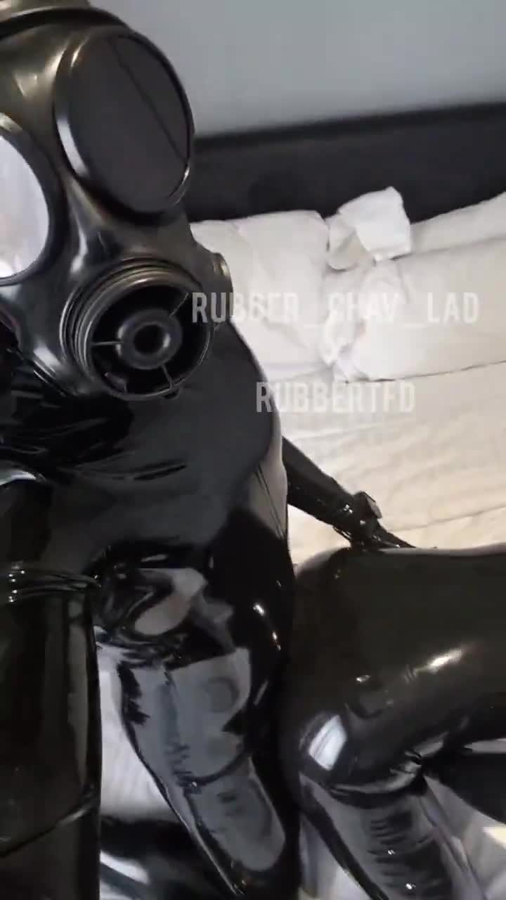 Video by @RubberChavLad